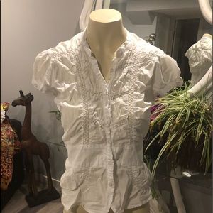 3/$33-EXPRESS button up white blouse